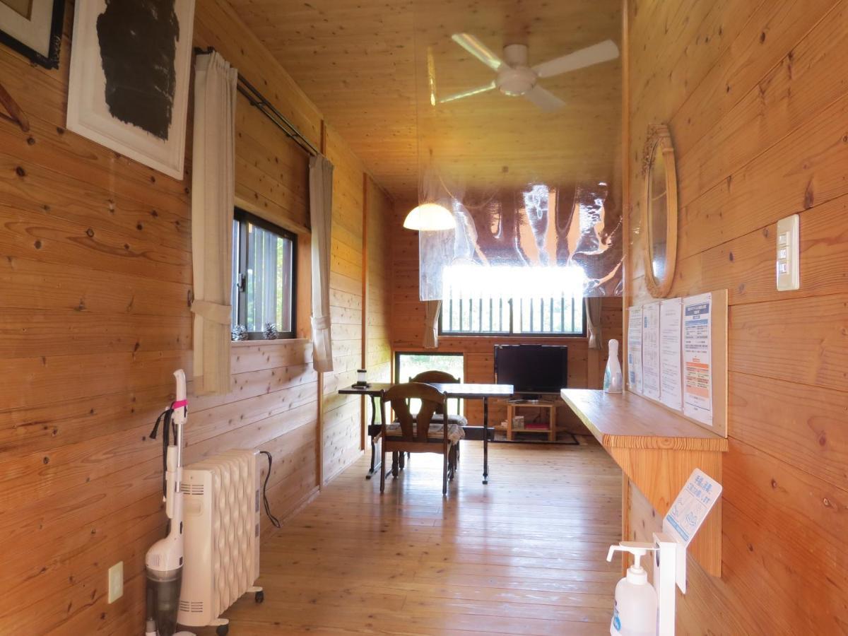 Cottage Orange House Yakushima Yakushima  Zewnętrze zdjęcie
