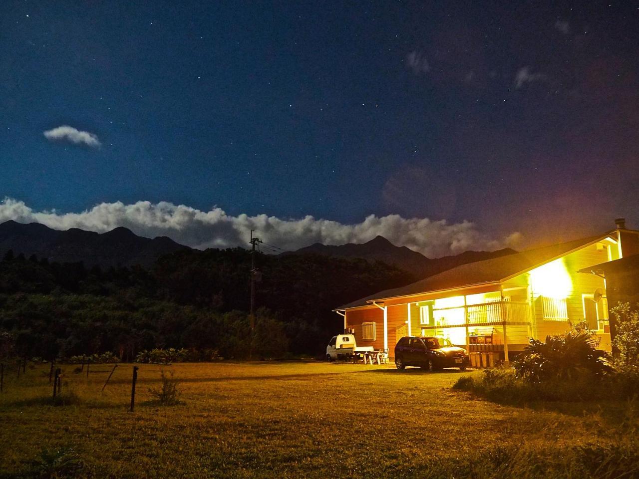 Cottage Orange House Yakushima Yakushima  Zewnętrze zdjęcie