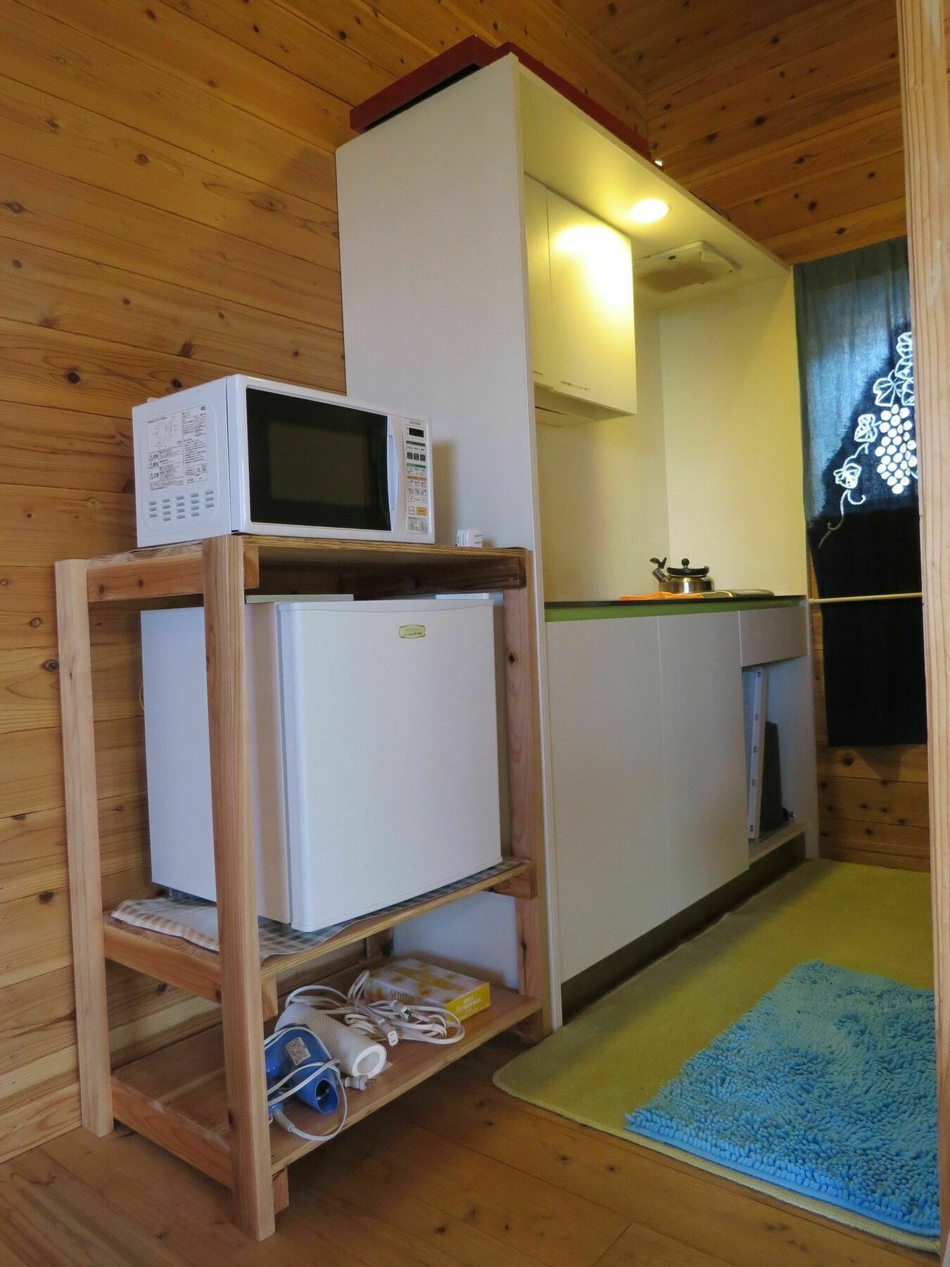 Cottage Orange House Yakushima Yakushima  Zewnętrze zdjęcie